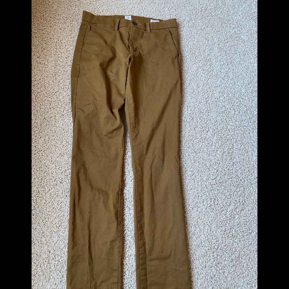 Men’s khaki pants GAP